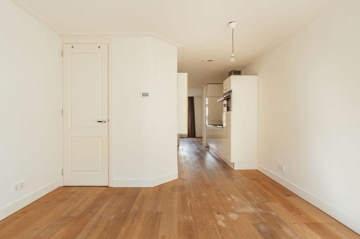 Foto 9 van Kinkerstraat 64-B