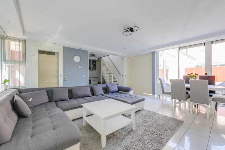 Foto 7 van J.J. Slauerhoffstraat 122