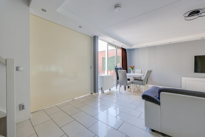 Foto 10 van J.J. Slauerhoffstraat 122