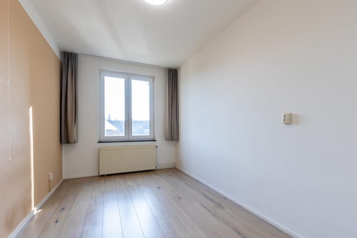 Foto 18 van Stationsplein 10-II