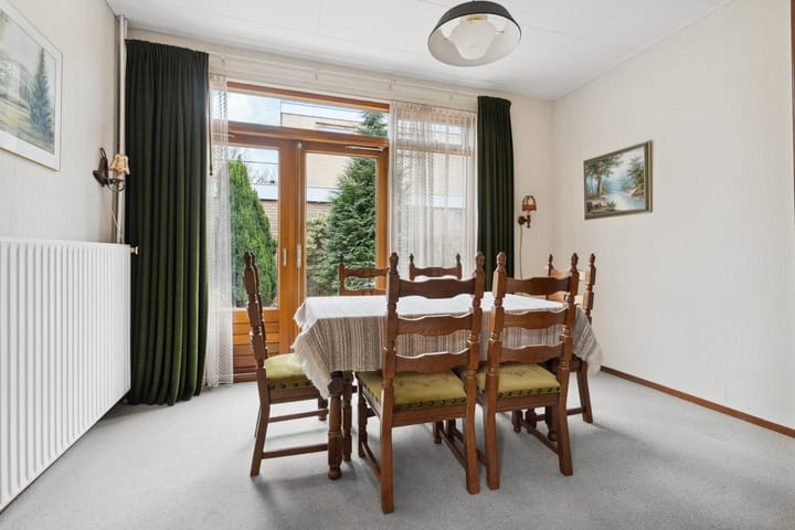 Foto 17 van Moersbergenlaan 16