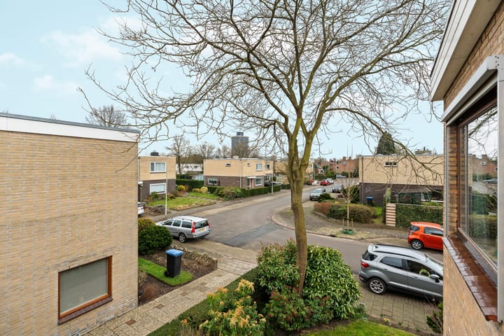 Foto 32 van Moersbergenlaan 16