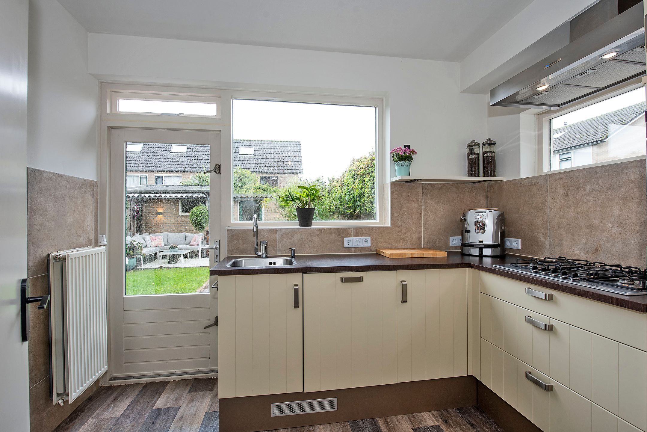 Foto 3 van Camphuysenstraat 54