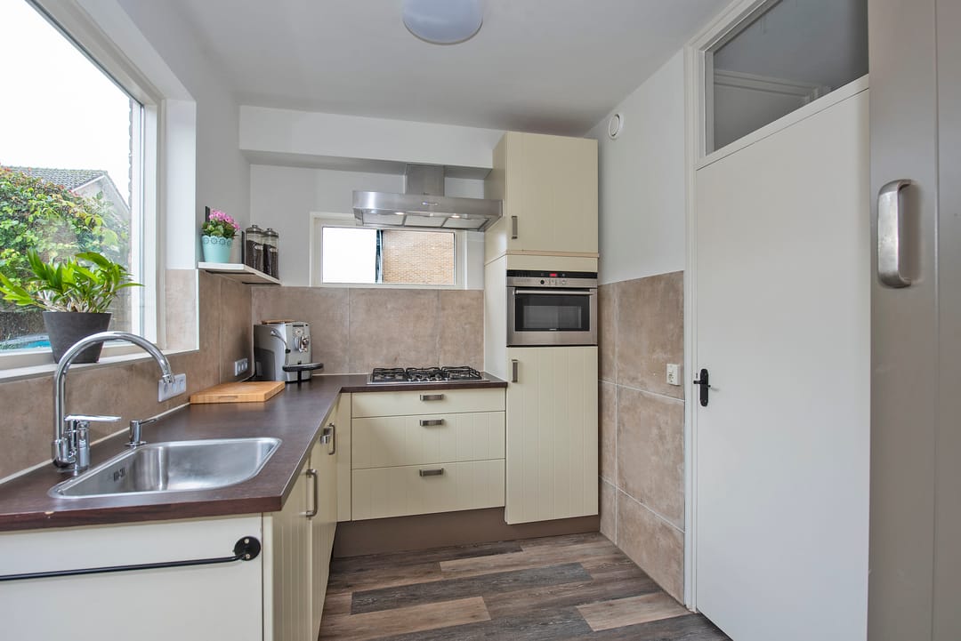 Foto 11 van Camphuysenstraat 54