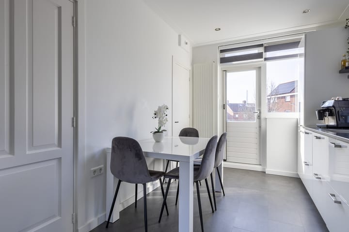 Foto 12 van Wijkeroogstraat 34