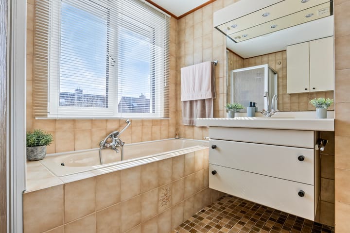 Foto 20 van Gewandeweg 40