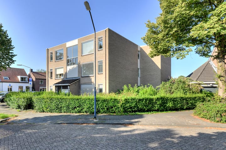 Foto 3 van Van Reesstraat 9