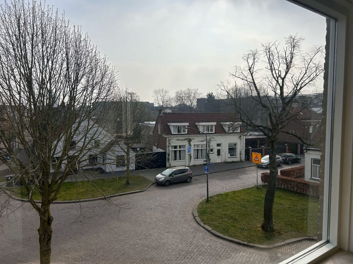 Foto 8 van Van Reesstraat 9