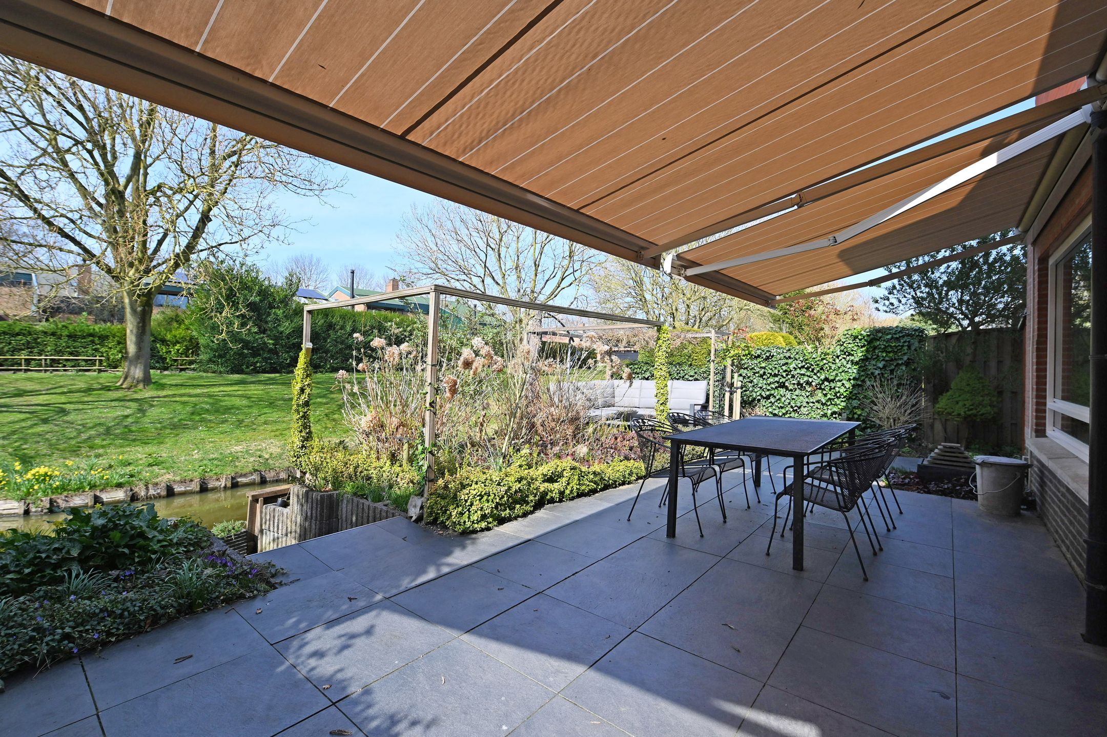 Foto 27 van Irislaan 76