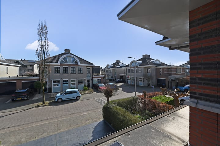 Photo 63 of Irislaan 76