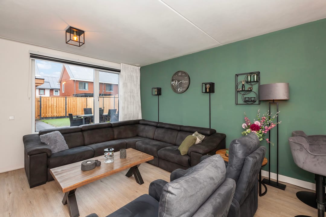 Photo 8 of Esther Vergeerstraat 42