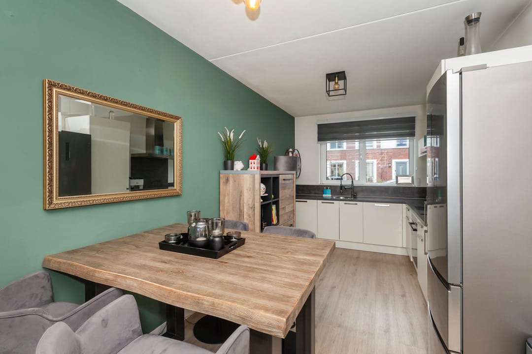 Photo 16 of Esther Vergeerstraat 42