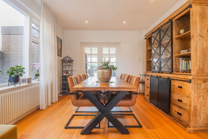 Foto 11 van Molenstraat 79