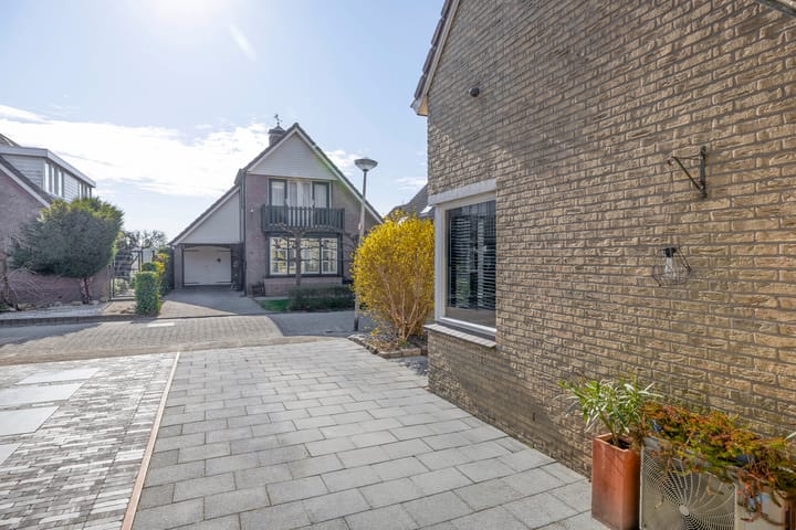 Foto 10 van Händelstraat 17