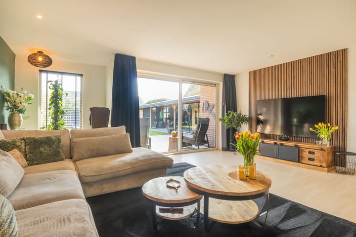 Foto 14 van Molenstraat 79