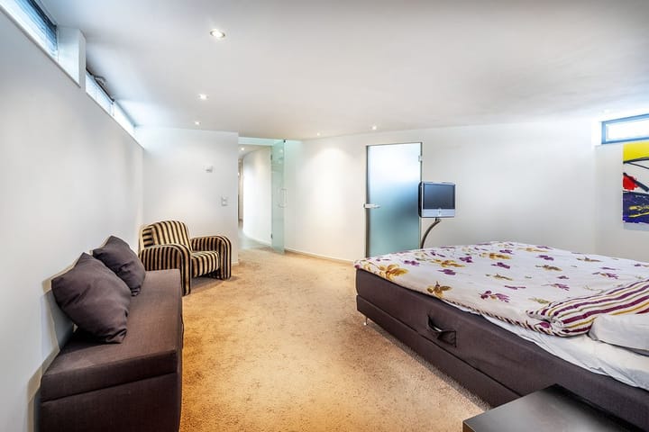 Photo 21 of Nigtevechtseweg 82-WS