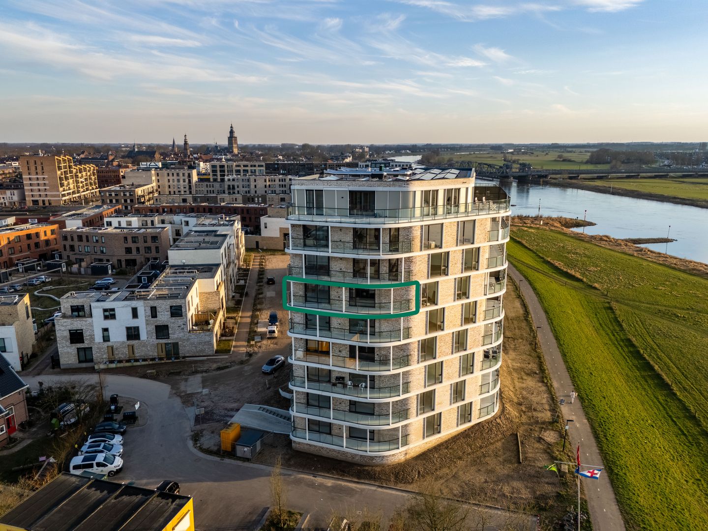 Foto 1 van Zwaanpark 143