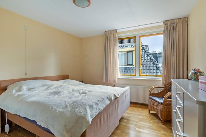 Foto 19 van Venne 107-A