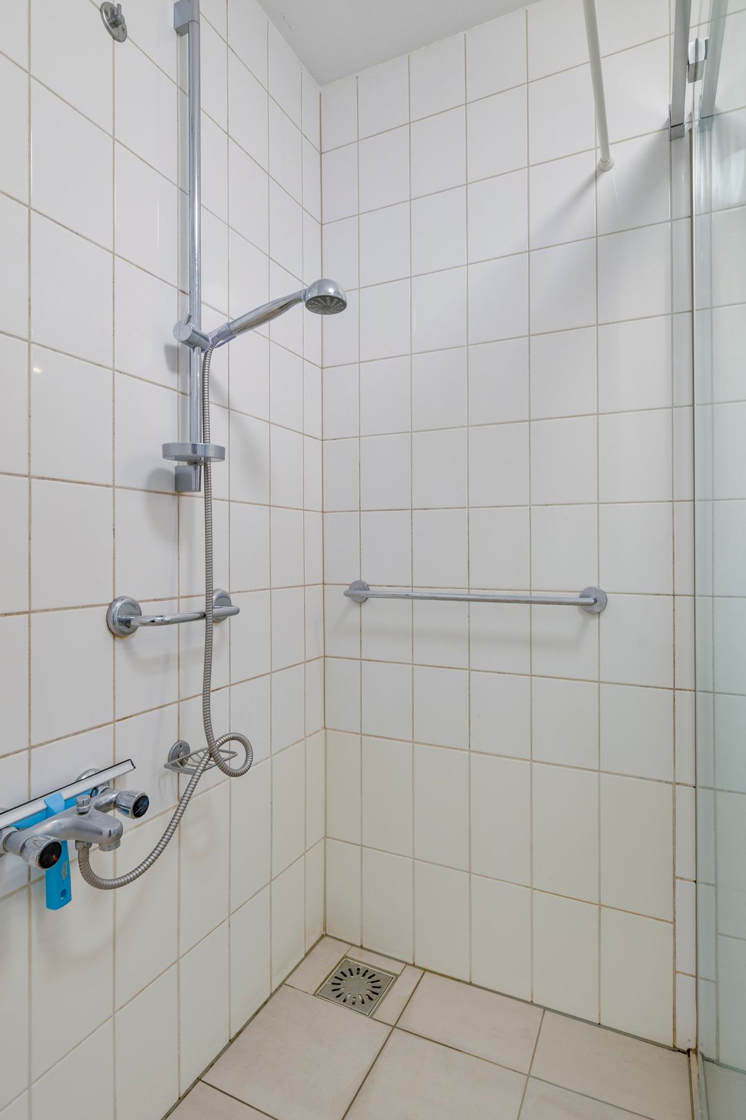 Foto 23 van Venne 107-A