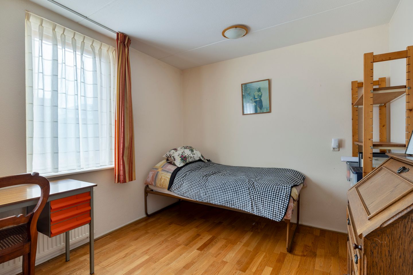 Foto 25 van Venne 107-A