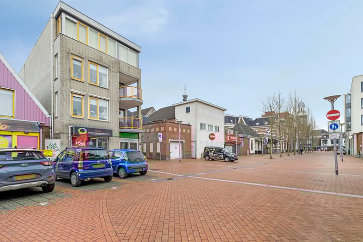 Foto 29 van Venne 107-A