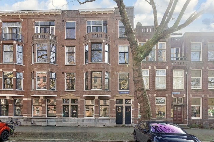 Photo 1 of Graaf Florisstraat 124-A