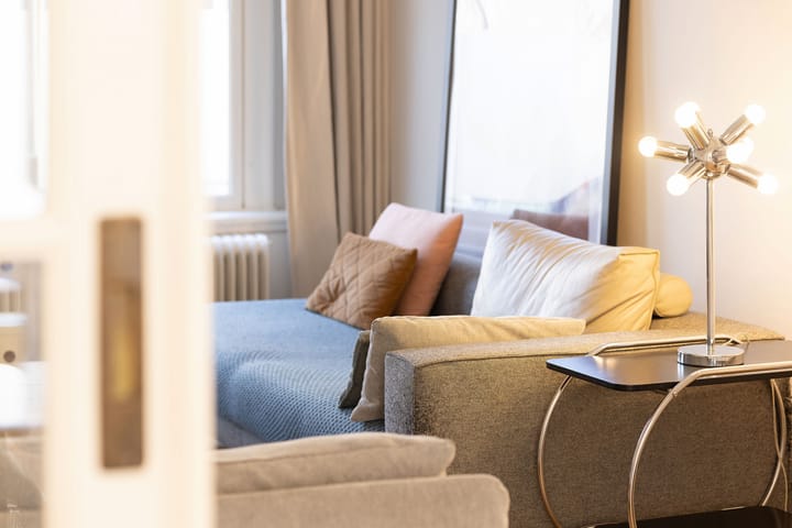 Photo 10 of Graaf Florisstraat 124-A