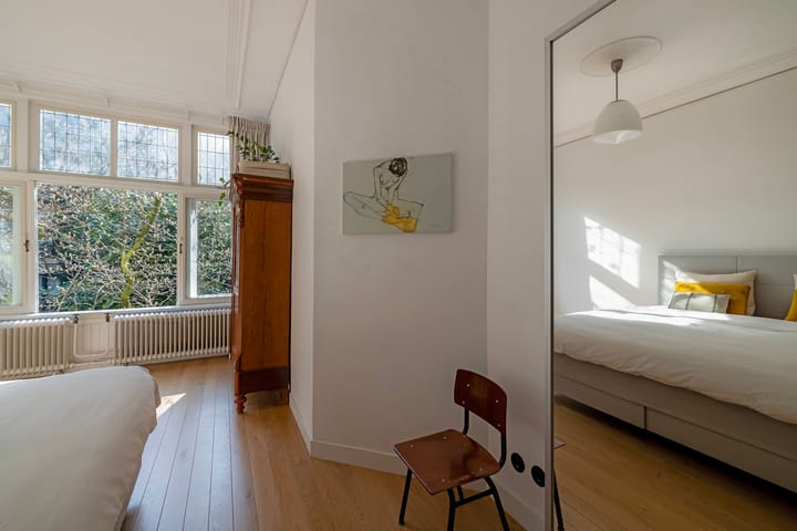 Photo 32 of Graaf Florisstraat 124-A