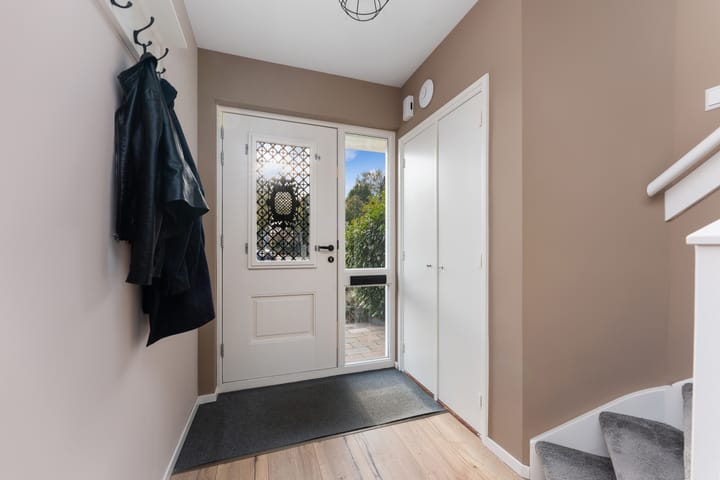 Photo 16 of Jan Luijkenhof 22