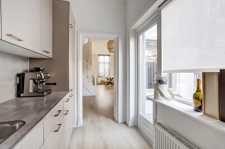 Foto 12 van Leliestraat 7