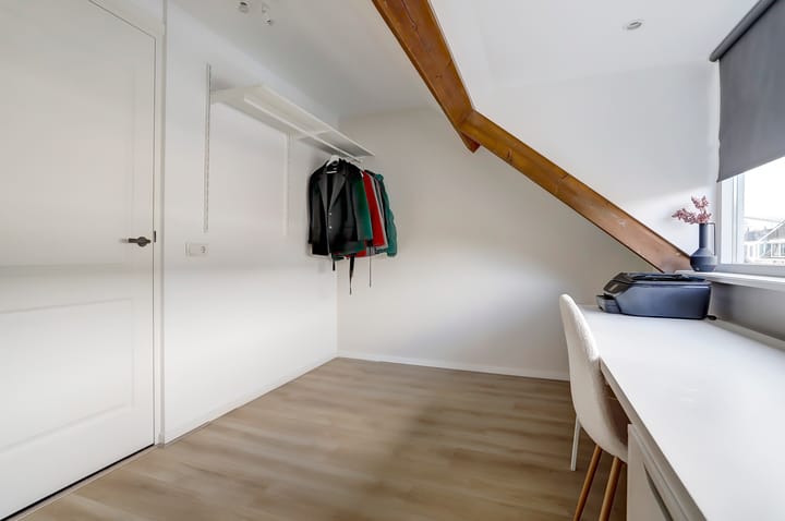 Foto 23 van Leliestraat 7