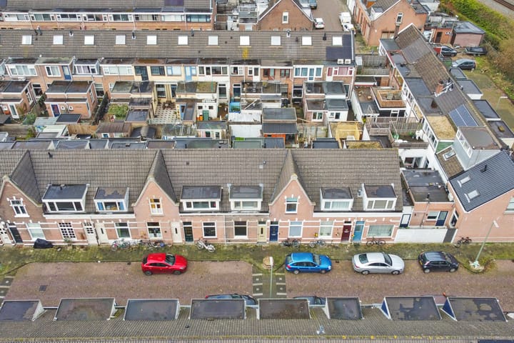 Foto 33 van Leliestraat 7