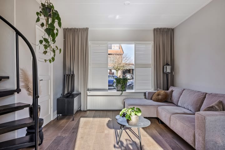 Foto 2 van van Hengelstraat 15