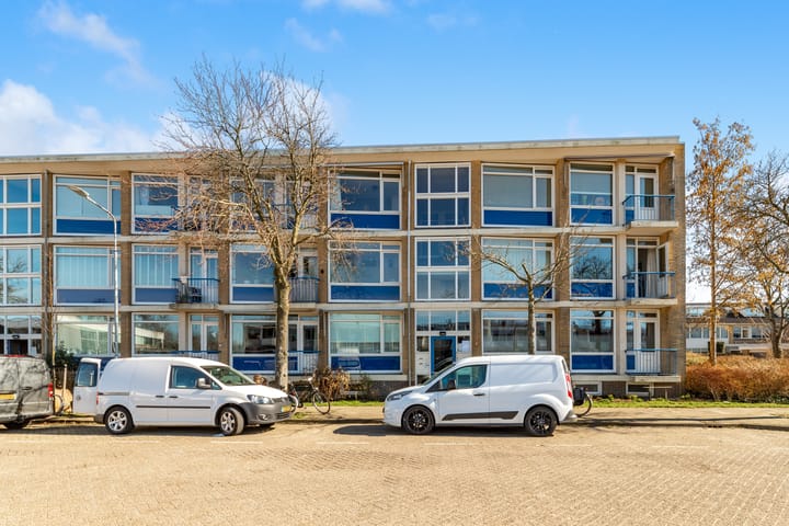 Foto 1 van Admiraal de Ruyterlaan 41