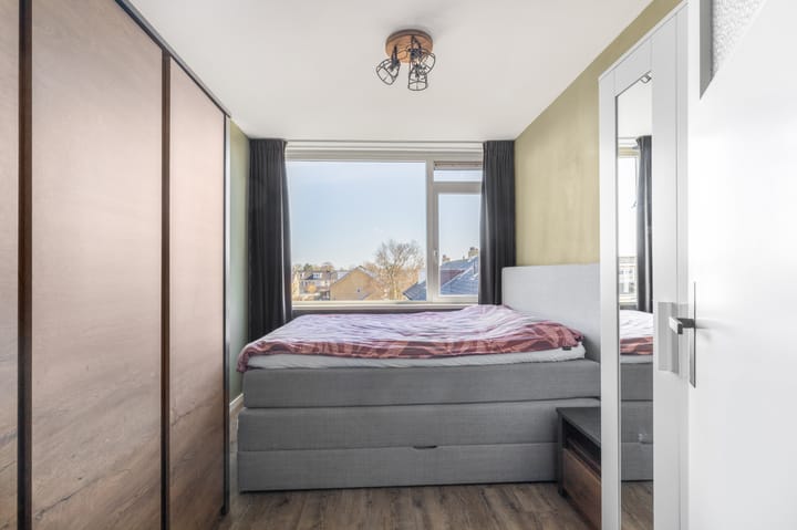 Foto 16 van Admiraal de Ruyterlaan 41