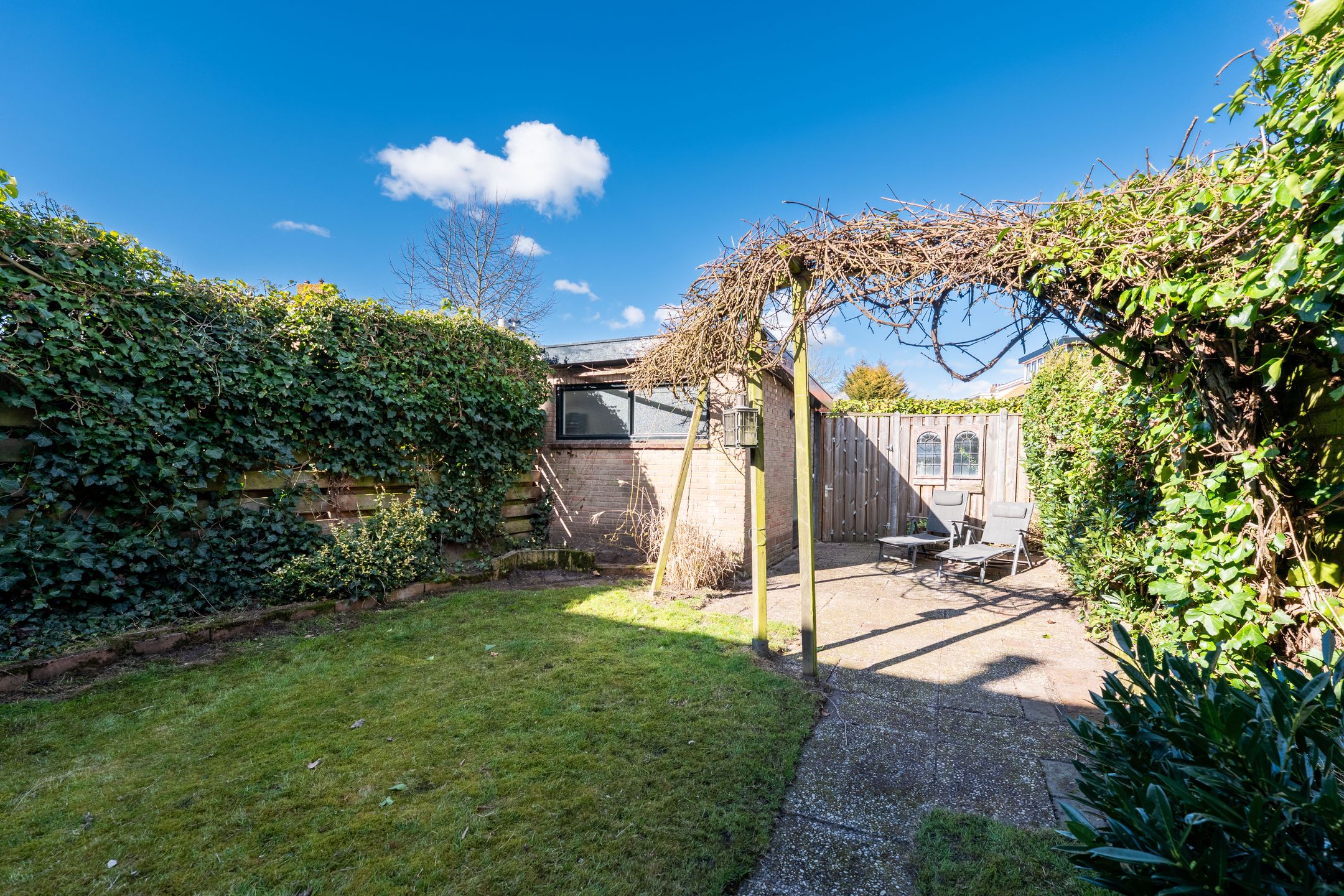 Foto 3 van Meidoornlaan 38