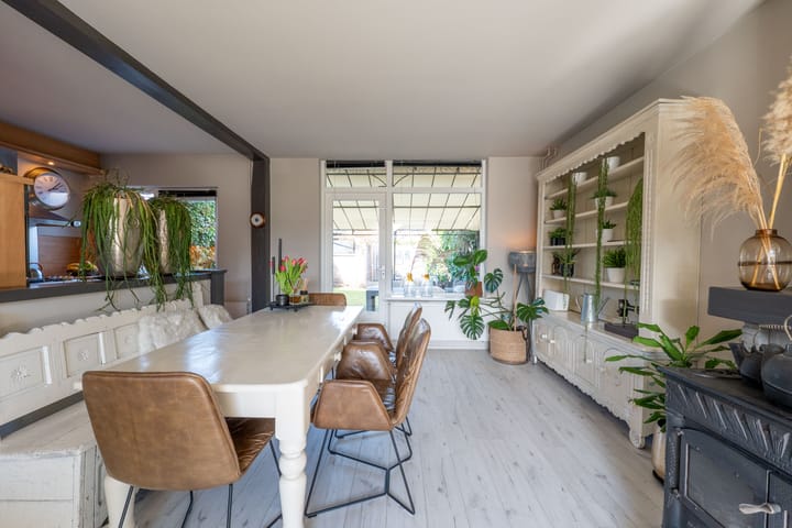 Foto 8 van Meidoornlaan 38