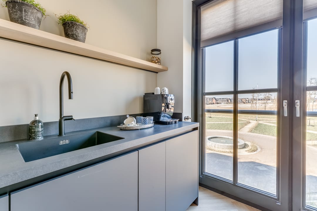 Foto 16 van Plataanpad 54