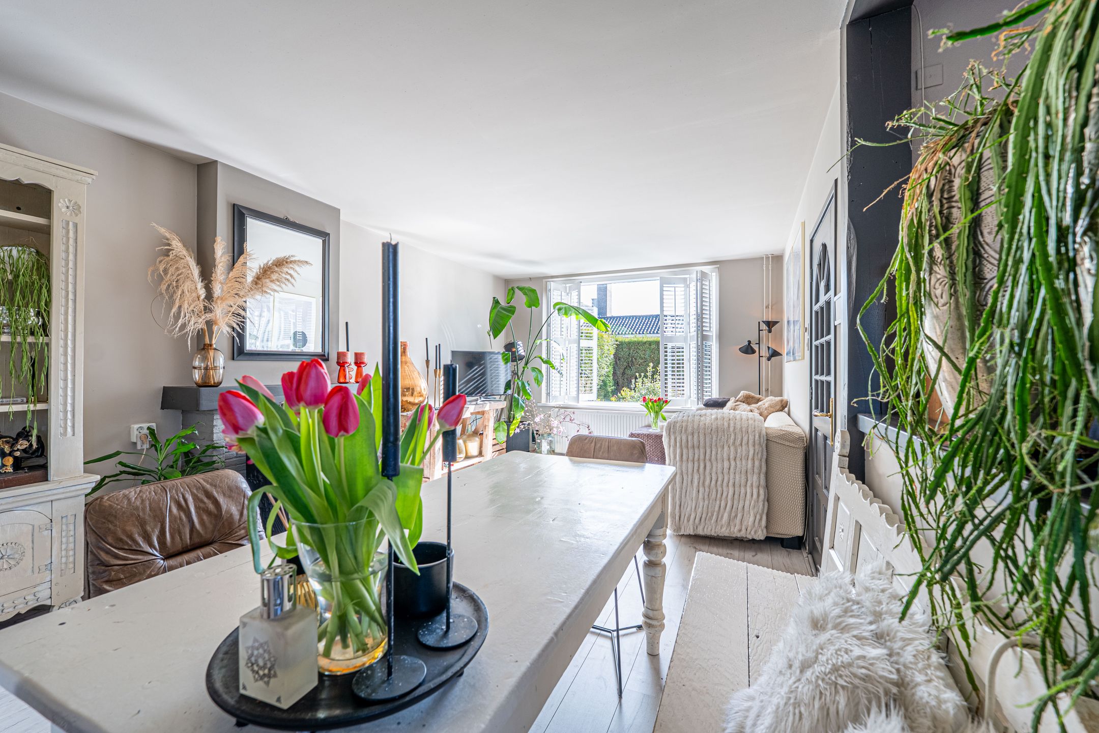 Foto 9 van Meidoornlaan 38