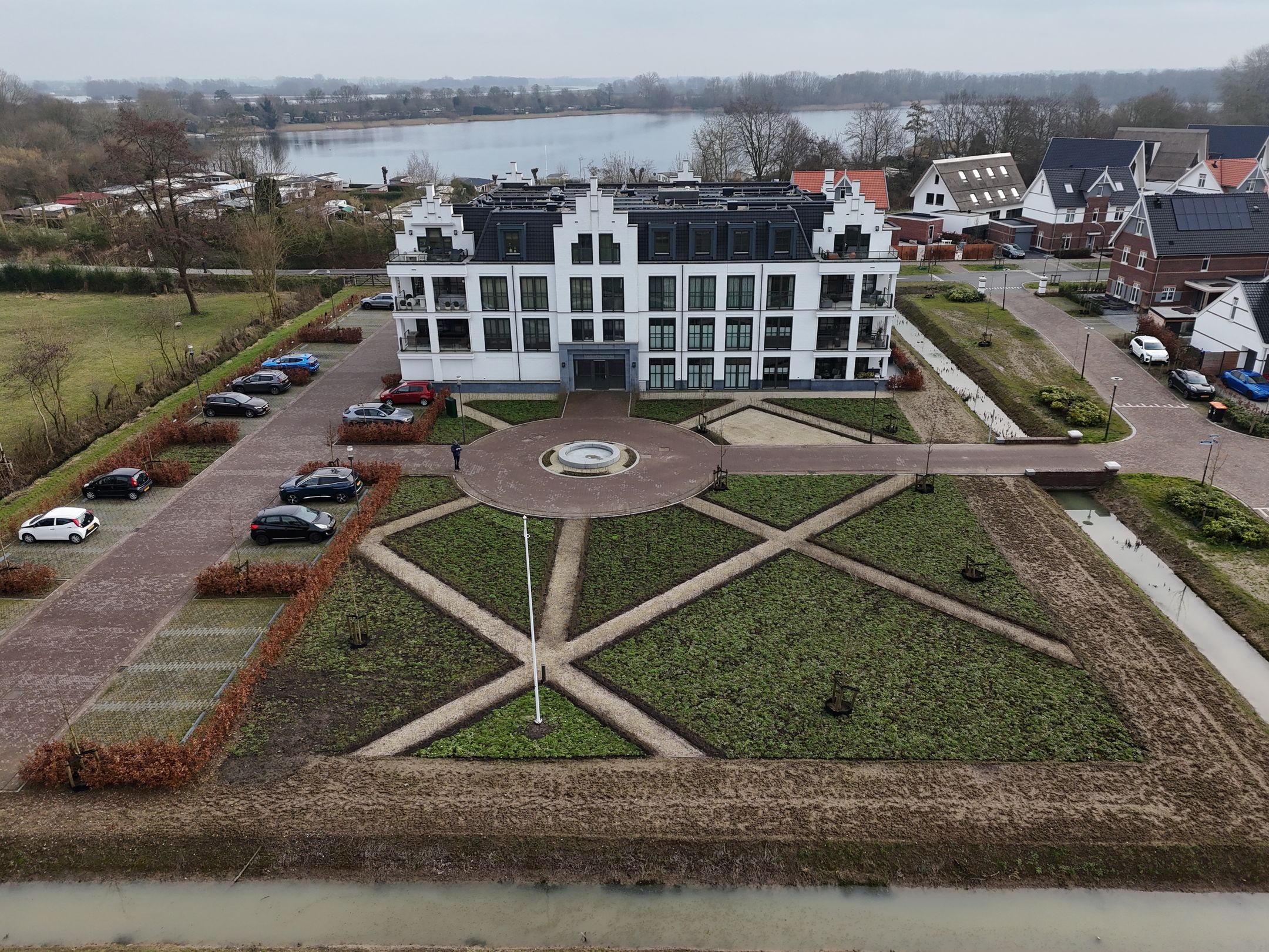 Foto 33 van Plataanpad 54