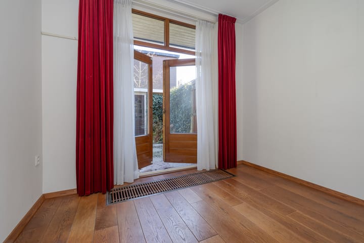 Foto 6 van Ehrlichstraat 10