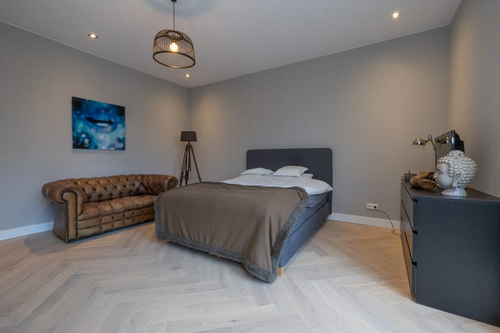 Photo 37 of Huigsloterdijk 355