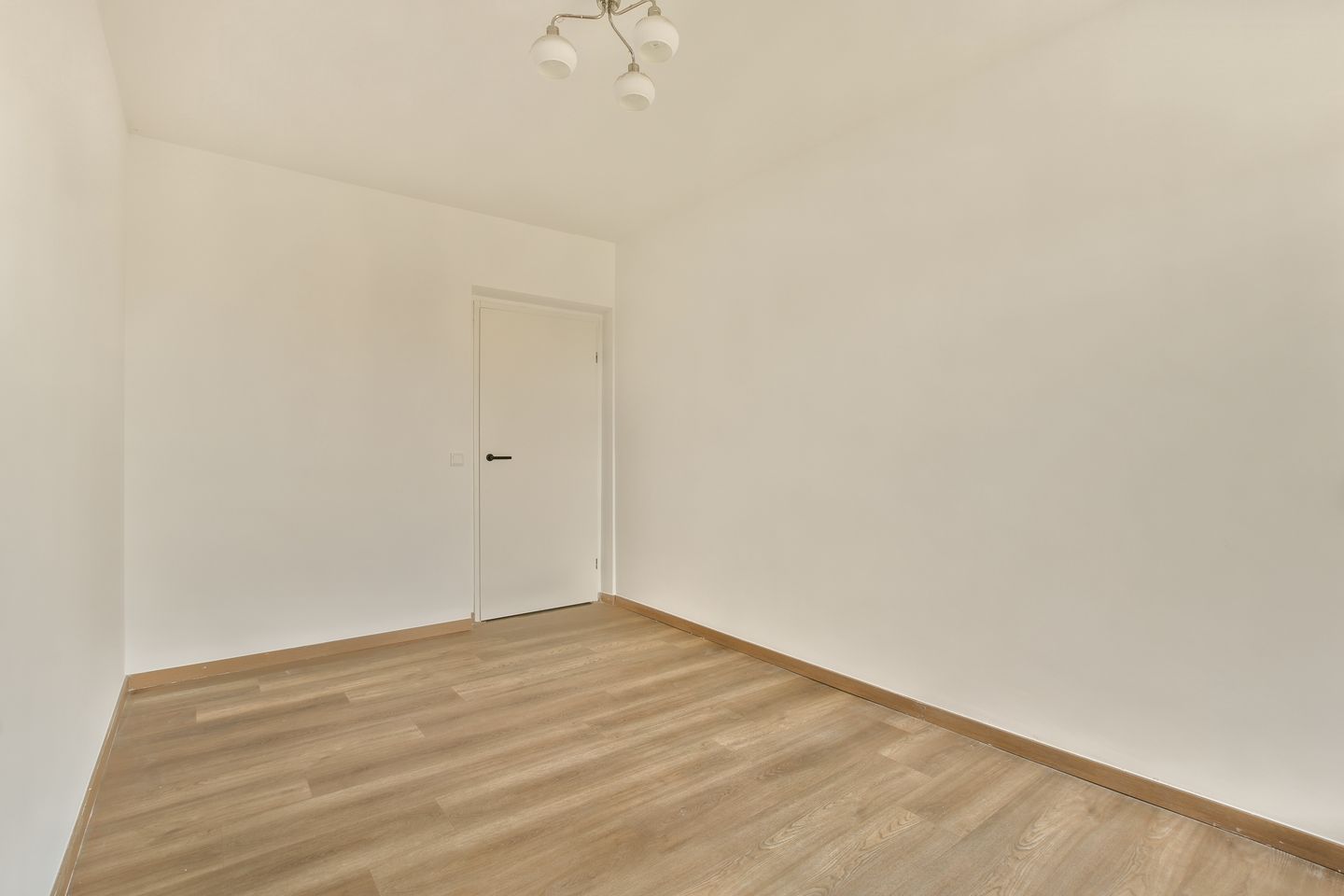 Foto 14 van Westelijk Halfrond 203