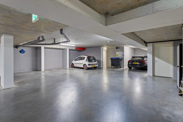 Photo 24 of Oostsingel 56-01