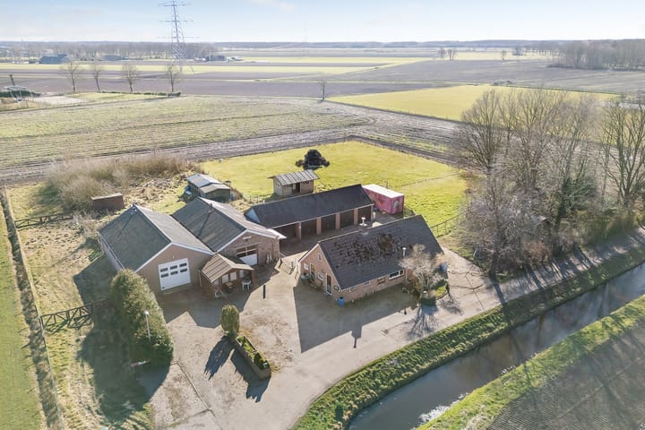 Foto 1 van van Echtenswijk 8