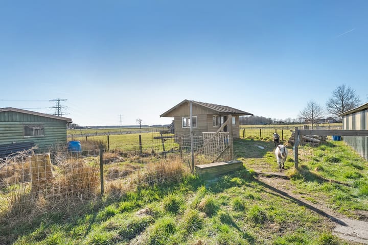 Foto 11 van van Echtenswijk 8