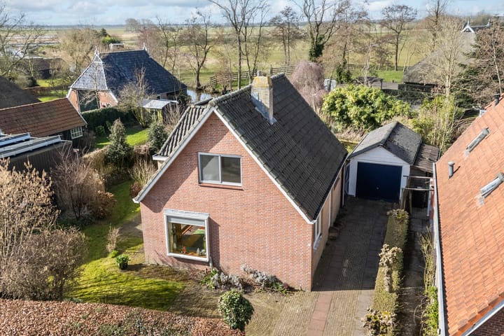 Photo 36 of Van Sminiaweg 93