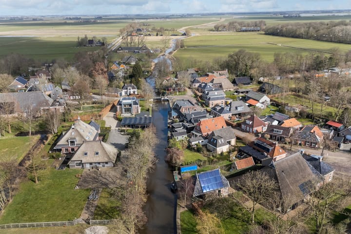 Photo 42 of Van Sminiaweg 93