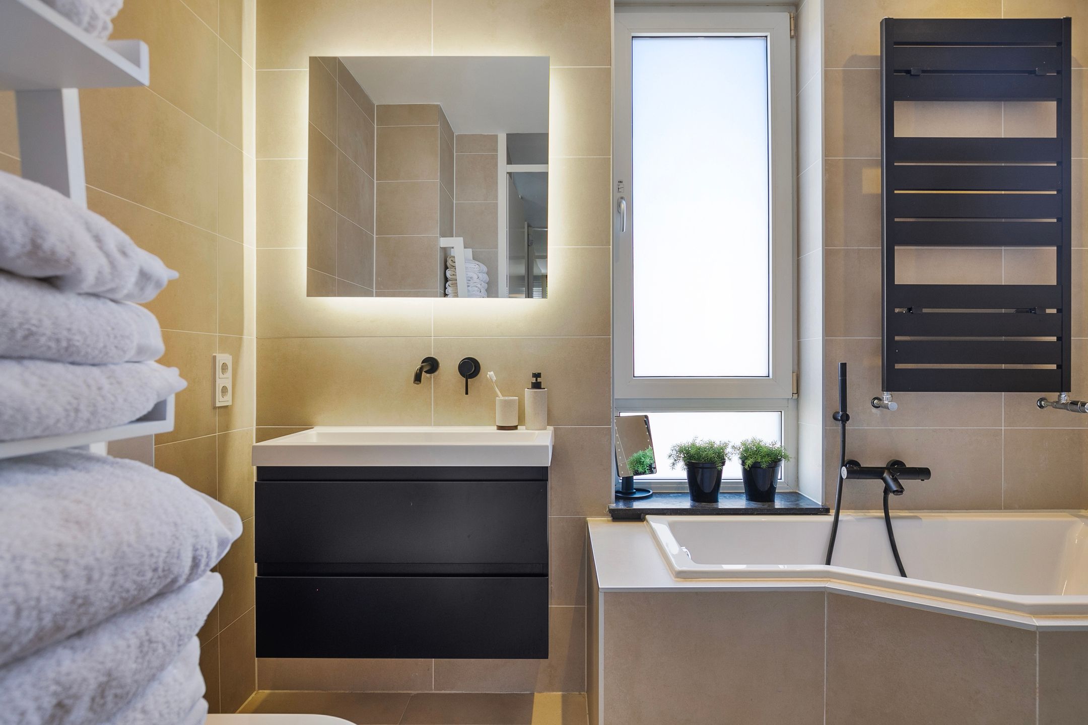 Foto 21 van Plesmanstraat 2-04