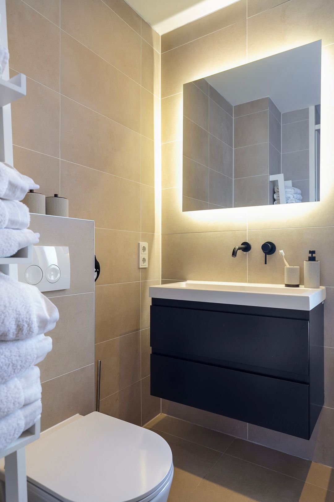 Foto 23 van Plesmanstraat 2-04